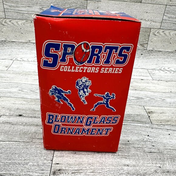 VTG New NFL Sports Collectors Series Oakland Raiders Santa Blown Glass Ornament - Picture 2 of 6